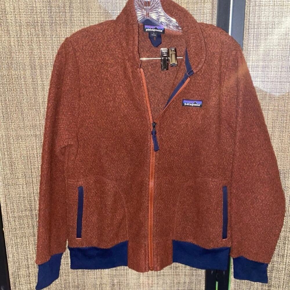 Patagonia Rust and Navy Woolyester Fleece Jacket